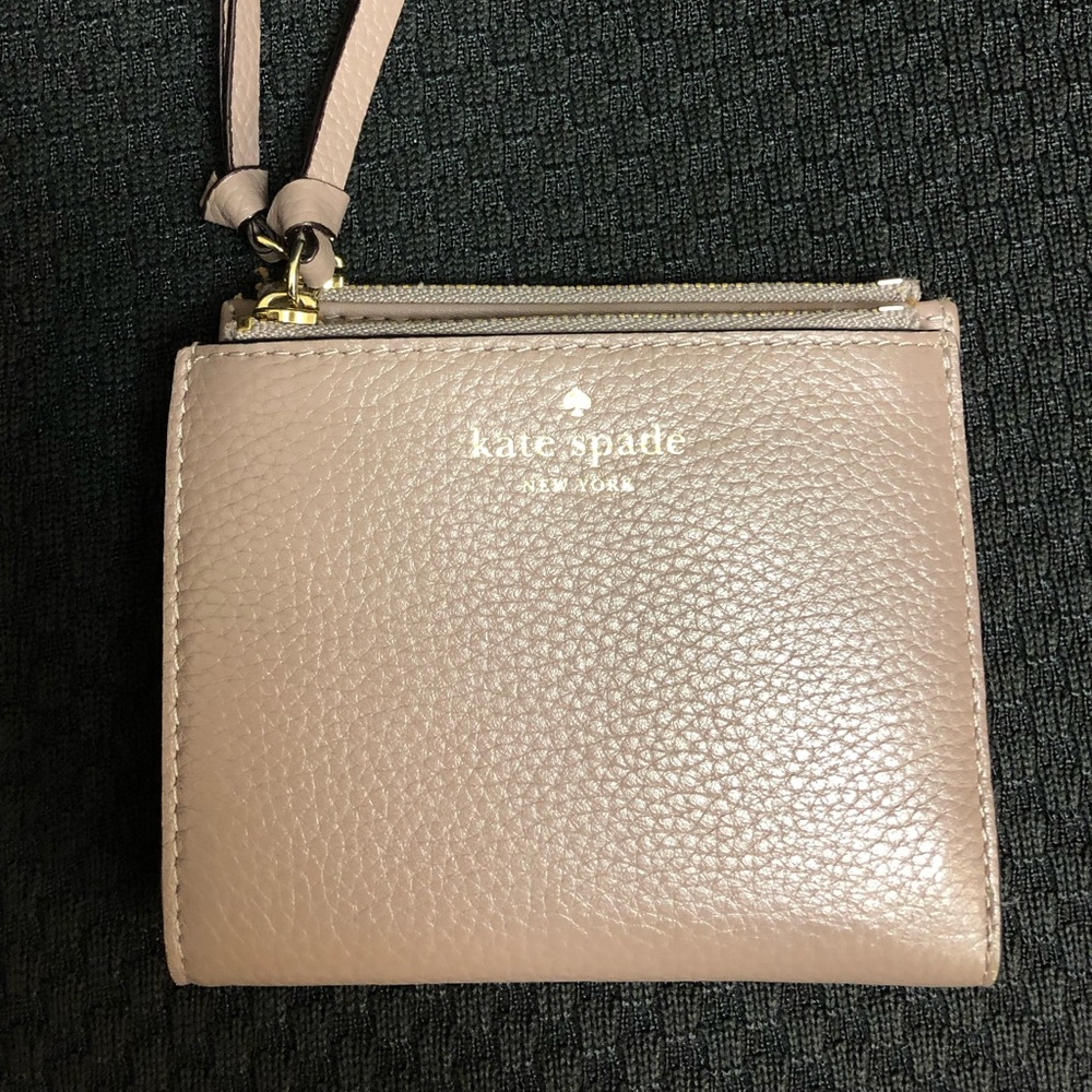 Kate Spade Mulberry Street Small Malea wallet